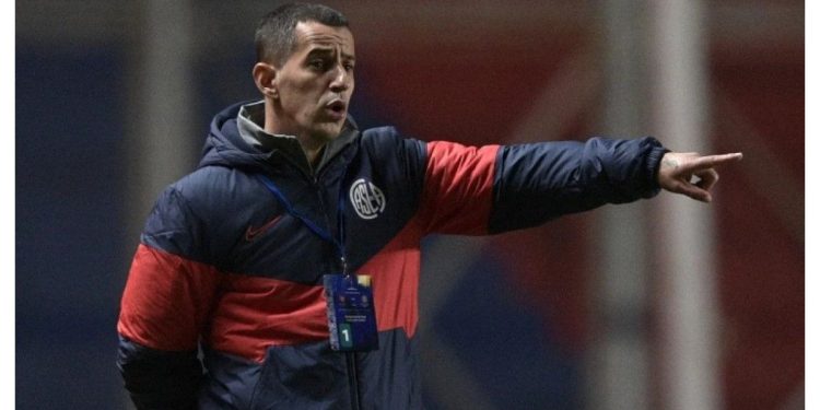 Leandro Romagnoli sorprendió y renunció como DT de San Lorenzo