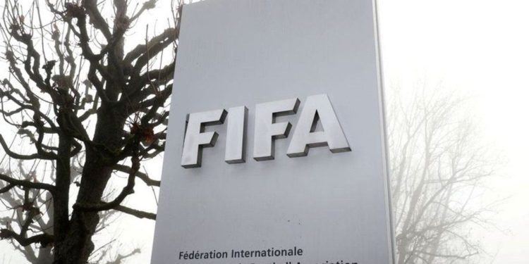 Más de 100 jugadoras piden a la FIFA poner fin a su asociación con el gigante petrolero Saudi Aramco