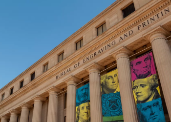 Microimpresión e impresión en relieve: los detalles que debés tener en cuenta del billete de 100 dólares