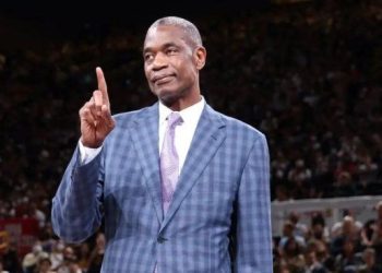Murió Dikembe Mutombo, una de las mayores leyendas de la NBA