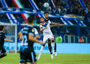 Vélez no pudo con Belgrano, pero igual mantiene la cima en soledad