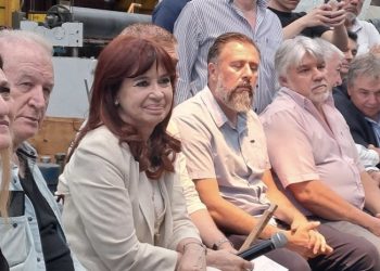 Cristina Kirchner con empresarios apuntó contra el modelo de Milei: “Sabemos que se vence”