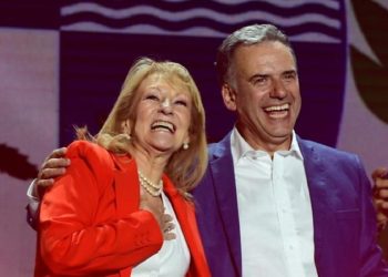 Yamandú Orsi: “Hoy comienza la construcción de un Uruguay para todos”