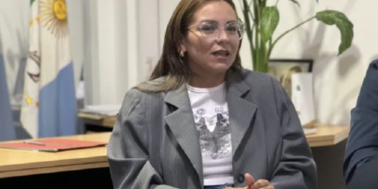 Magda Ayala anunció un nuevo aumento salarial para empleados municipales