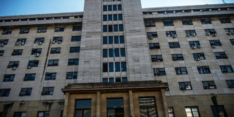 Casación prepara su show para definir sobre la proscripción de Cristina