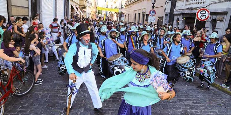 Cha cha cha, chachá: por quién repican los tambores