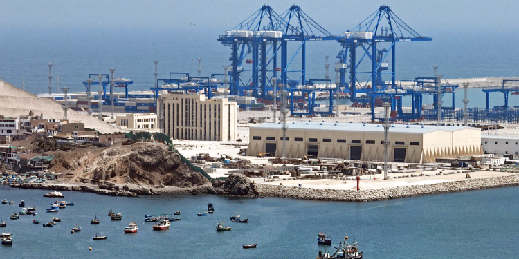 China inauguró en Perú el puerto comercial más grande de América Latina