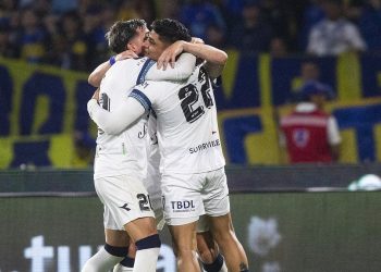 Copa Argentina: Vélez eliminó a Boca en un partidazo, es finalista y va por todos los títulos