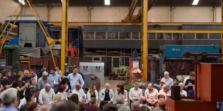 Cristina Kirchner recorrió Avellaneda y criticó el modelo de Milei: «Es como un yogurt, todos sabemos que se vence»