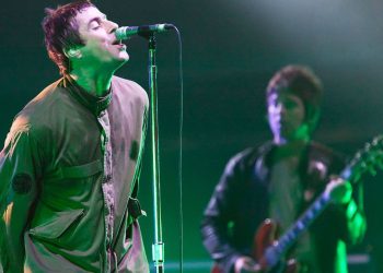 Fans de Oasis fueron víctimas de fraudes en la compra de entradas a través de redes sociales