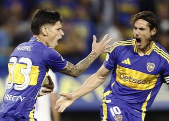 Gago festejó su primera victoria en Boca a puro gol