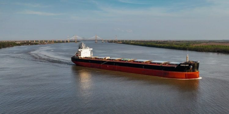 Gobierno adelantó que antes de fin de año habrá licitación de la hidrovía