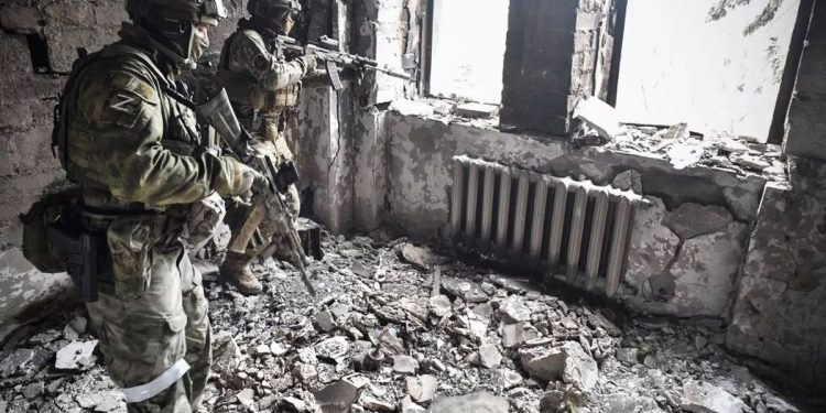 Guerra en Ucrania: Rusia avanza en el este y Vladimir Putin ordenó producir en masa un misil hipersónico