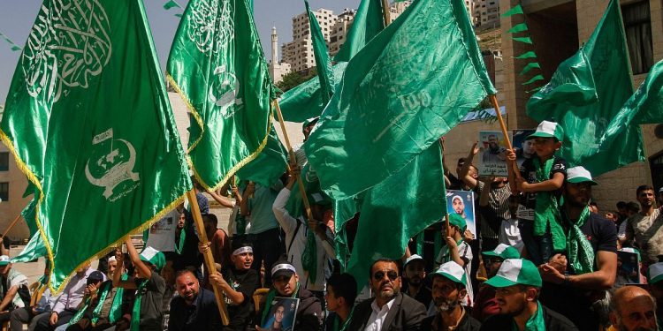 Hamás anunció que murió una nueva rehén en el norte de la Franja de Gaza