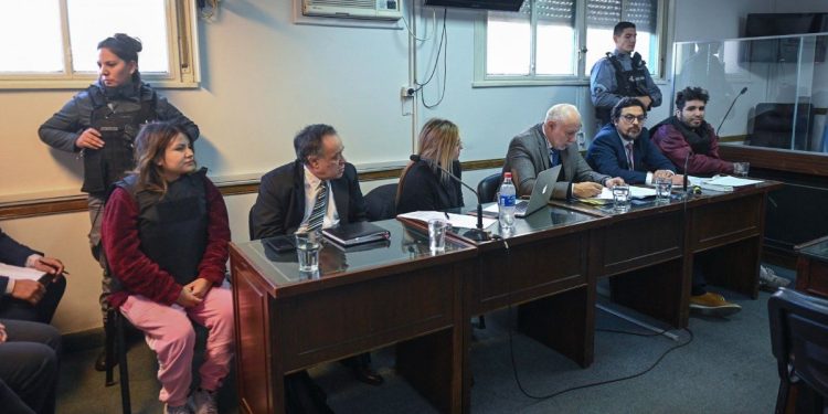 Insólito pedido de defensa de Brenda Uliarte para que Cristina vuelva a declarar con objetivo de acreditar si es mujer