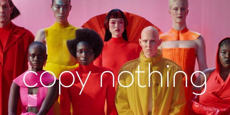 Jaguar desató un escándalo con su nueva campaña publicitaria: no muestran autos