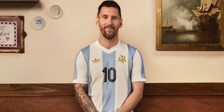 La camiseta especial que usará la Selección Argentina ante Perú
