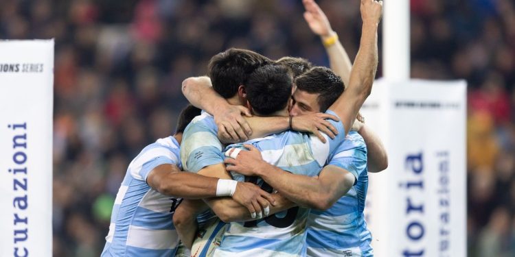 Los Pumas arrancaron la gira europea con una victoria aplastante frente a Italia