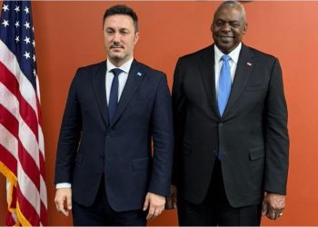 Luis Petri participó de la ceremonia de asunción del nuevo jefe del Comando Sur de EEUU