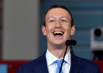 Mark Zuckerberg anticipó el fin de los celulares smartphones: “Sucederá como con los ordenadores”