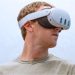 Mark Zuckerberg mostró cómo adapta a la realidad virtual en su vida cotidiana