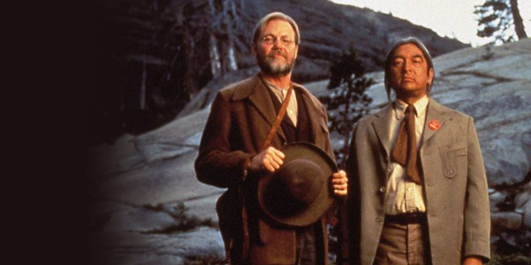 Max: la dramática película en la que una pareja convive con la última tribu nativoamericana