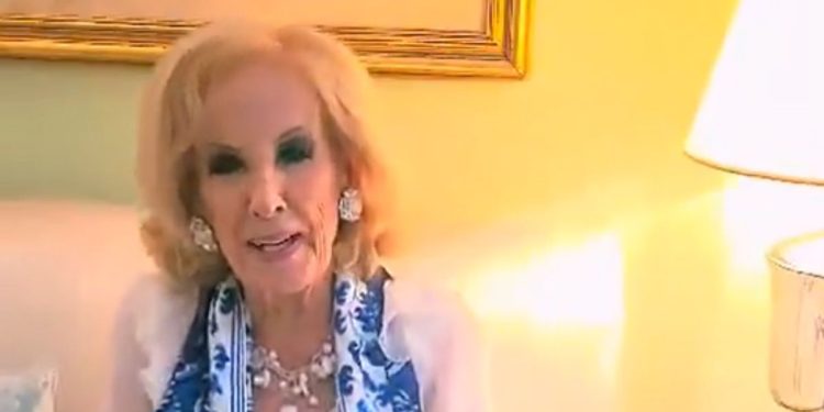 Mirtha Legrand celebró el título de Racing: “Estoy orgullosa”