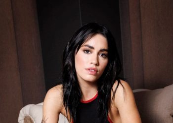 Nueva cruzada de los trolls libertarios contra Lali Espósito: ahora quisieron boicotear a Spotify