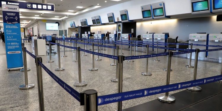 Paros en aeropuertos: diputados del PRO piden ”prisión efectiva” para quienes impidan el servicio