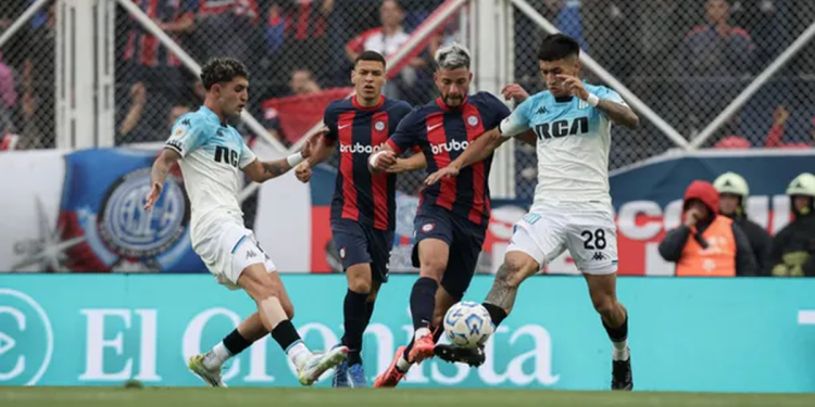Racing se lo dio vuelta a San Lorenzo y quedó cerca de la punta