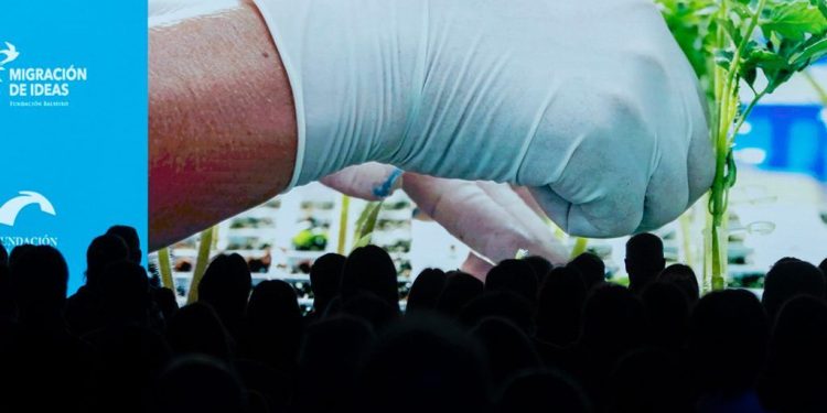 «Si no hacemos agrobiotecnología no vamos a poder darle de comer a todos»