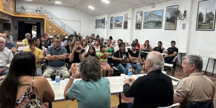 Conversatorio por la defensa de la soberanía: «La participación popular es vital»