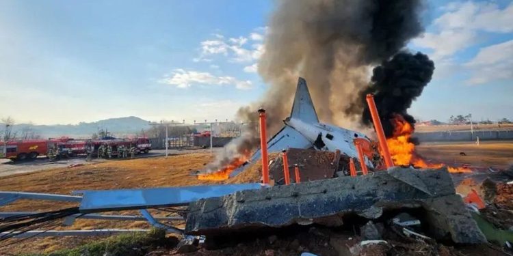 Corea del Sur: qué se sabe del accidente de un avión de Jeju Air que dejó 177 muertos