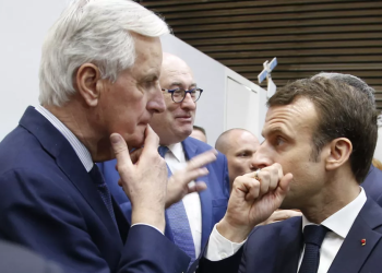 Crisis política en Francia: destituyeron al primer ministro a tres meses de asumir