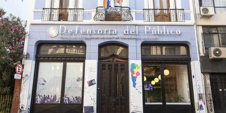 Defensoría del Público: una intervención por fuera de la ley y al servicio del poder concentrado