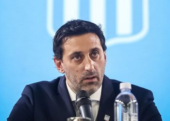 Diego Milito ya es el nuevo presidente de Racing: “Empieza una nueva etapa y los necesito a todos”