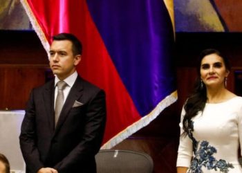 Ecuador: la vicepresidenta acusó al Gobierno de consumar un “golpe de Estado”