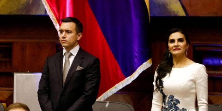 Ecuador: la vicepresidenta acusó al Gobierno de consumar un “golpe de Estado”