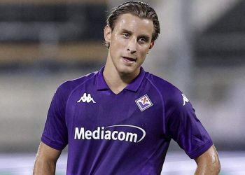 Edoardo Bove “se encuentra despierto y lúcido” tras descompensarse en un partido