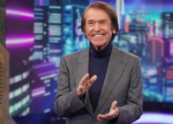 El cantante Raphael sufrió un ACV y fue internado de urgencia