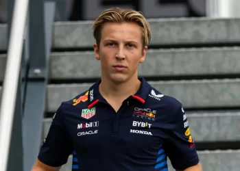 El piloto de las controversias: quién es Liam Lawson, el posible futuro de Red Bull y la competencia directa de Colapinto