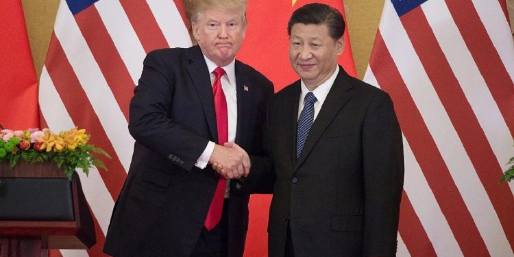En medio de la disputa comercial entre EEUU y China, Donald Trump invitó a Xi Jinping al acto de toma de posesión