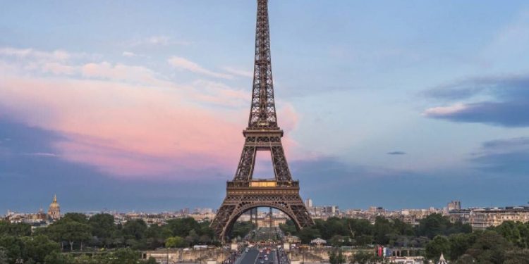 Este es el mejor pueblo de Francia para ir de vacaciones, según la Inteligencia Artificial