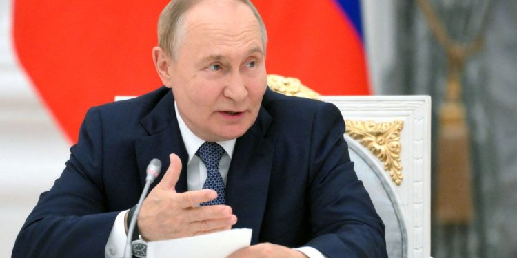 Guerra con Ucrania: Vladimir Putin está dispuesto a reunirse con Donald Trump “en cualquier momento”