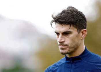 Jugó con Riquelme y Messi, dejó el fútbol por una lesión y ahora brilla en otro deporte