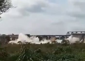 Nueva tragedia en Brasil: se derrumbó un puente, murieron 2 personas y hay 16 desaparecidos