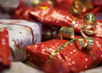 Qué regalarle en Navidad a alguien que lo tiene todo, según la Inteligencia Artificial