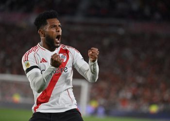 River goleó a Rosario Central en el Monumental y clasificó a la Copa Libertadores 2025
