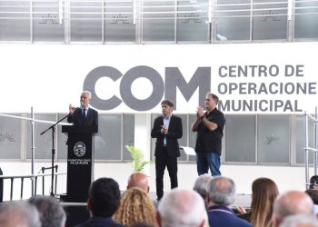 Seguridad: Kicillof y Alak inauguraron el nuevo centro de operaciones de La Plata