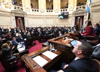 Senado: el oficialismo pidió tratar el proyecto de Ficha Limpia en extraordinarias